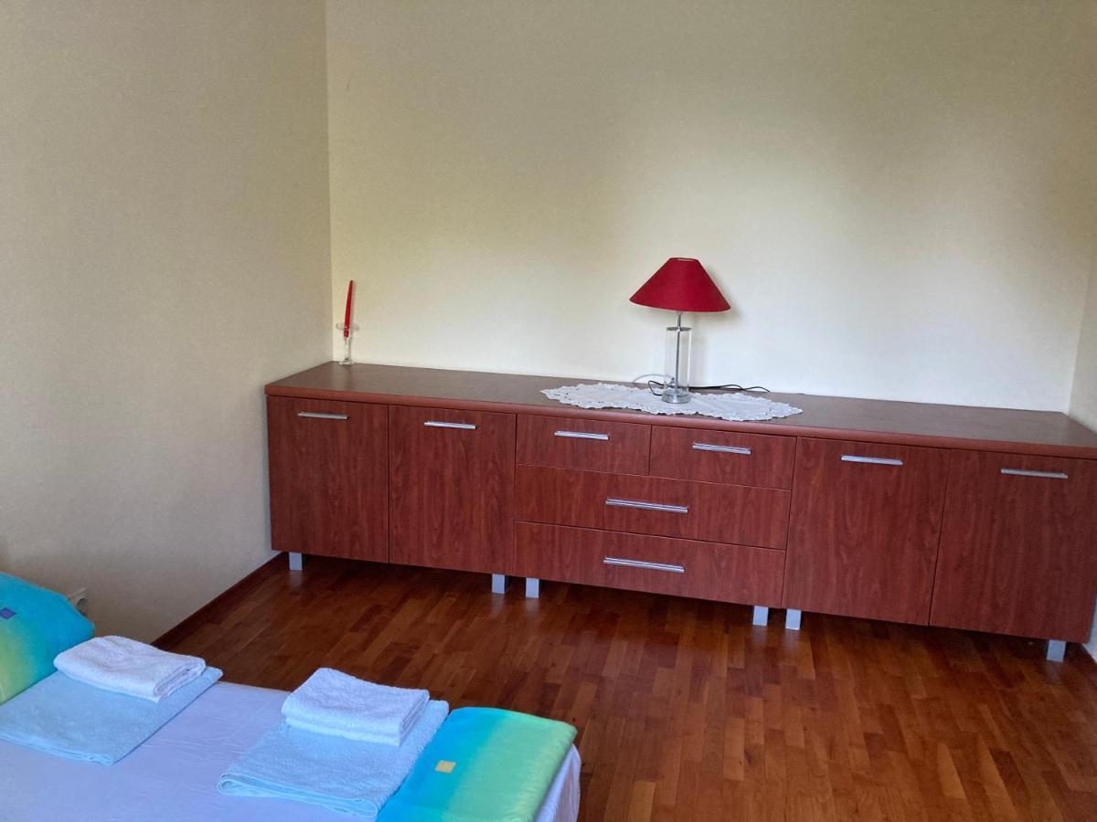 Appartement Apartamenti Uut à Plovdiv Extérieur photo